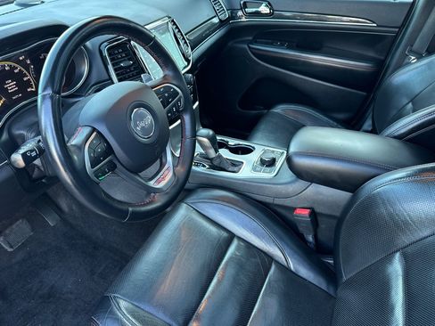 Used 2019 Jeep Grand Cherokee Trailhawk w/ Trailhawk Luxury Group image 10