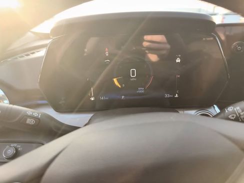 New 2026 Chevrolet Trax LT w/ Driver Confidence Package image 19