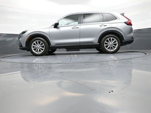 Certified 2025 Honda CR-V EX image 33