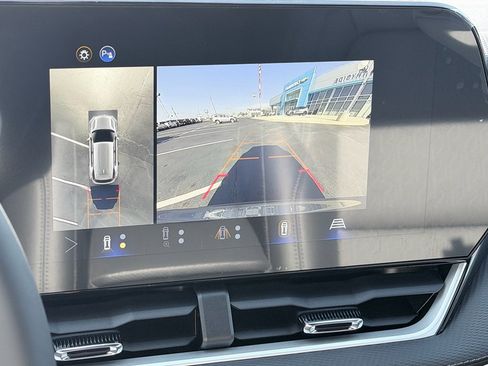 New 2026 Chevrolet Equinox LT w/ Convenience Package II image 14