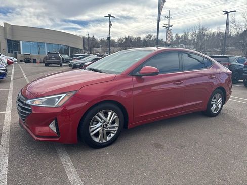 Used 2020 Hyundai Elantra SEL image 21