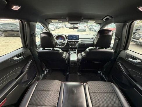 Used 2024 Ford Escape ST-Line w/ Tech Pack #1 FWD image 13
