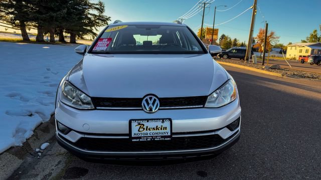 Used 2017 Volkswagen Golf Alltrack SE AWD/4WD image 2
