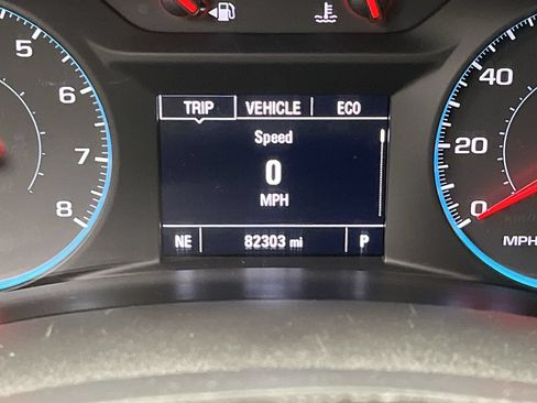 Used 2018 Chevrolet Equinox LT AWD/4WD image 14