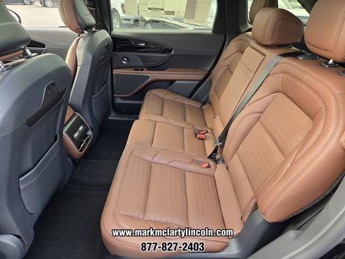 New 2026 Lincoln Nautilus Reserve w/ Jet Appearance Package image 6