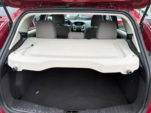 Used 2014 Ford Focus SE image 12