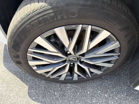 Used 2025 Nissan Altima 2.5 SV AWD/4WD image 32