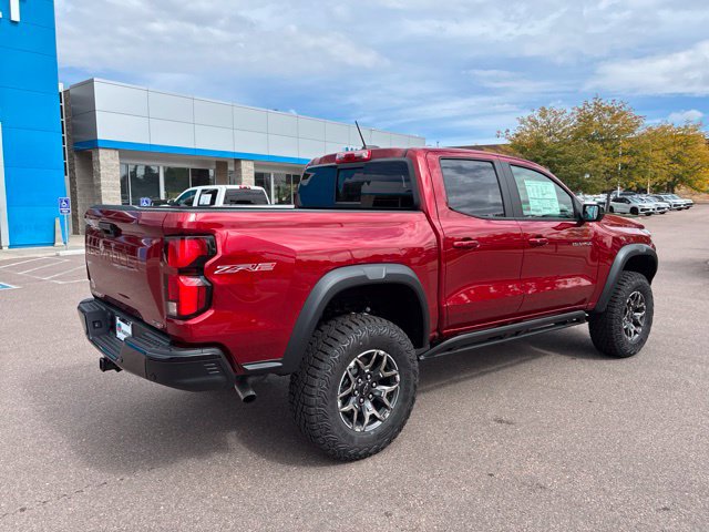 New 2026 Chevrolet Colorado ZR2 w/ Technology Package AWD/4WD image 6