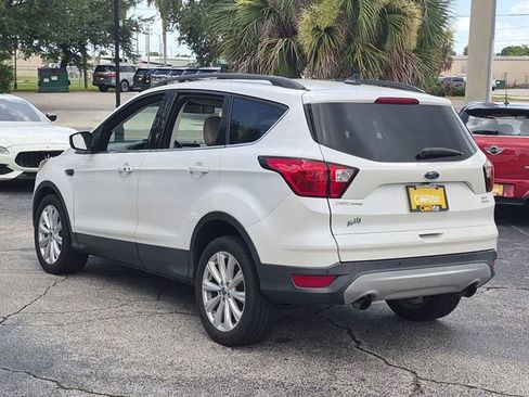 Used 2019 Ford Escape SEL FWD image 7