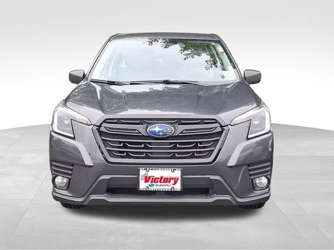 Used 2023 Subaru Forester image 2