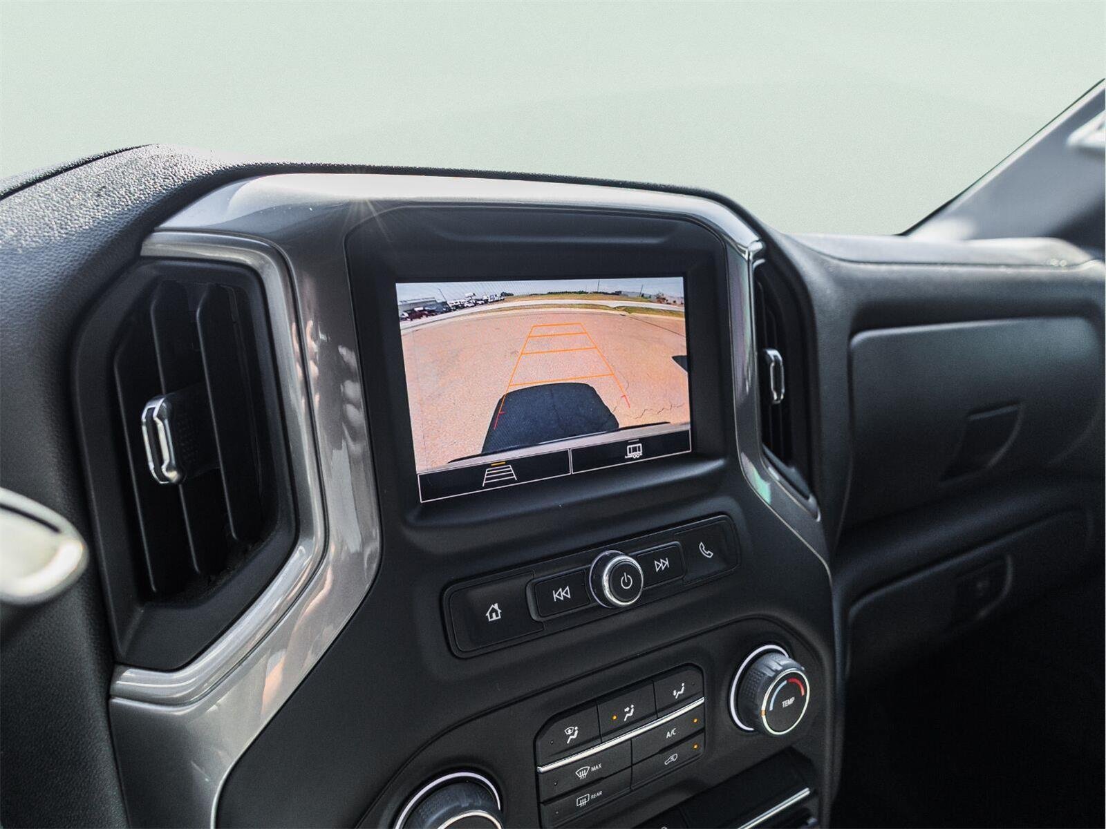 Used 2022 Chevrolet Silverado 1500 Custom AWD/4WD image 15