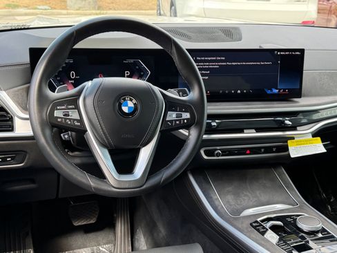 Used 2025 BMW X5 sDrive40i image 33