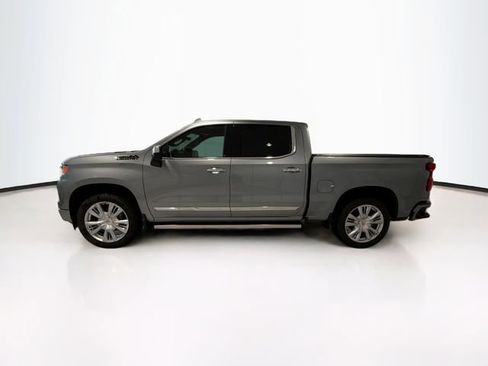 Used 2023 Chevrolet Silverado 1500 High Country w/ High Country Premium Package image 4