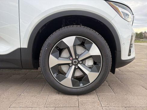 New 2026 Volvo XC40 B5 Plus w/ Protection Package Premier image 7