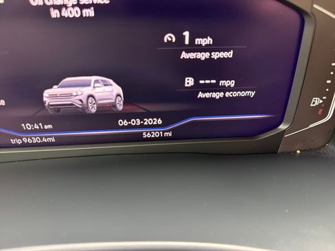 Certified 2022 Volkswagen Atlas Cross Sport SE AWD/4WD image 19