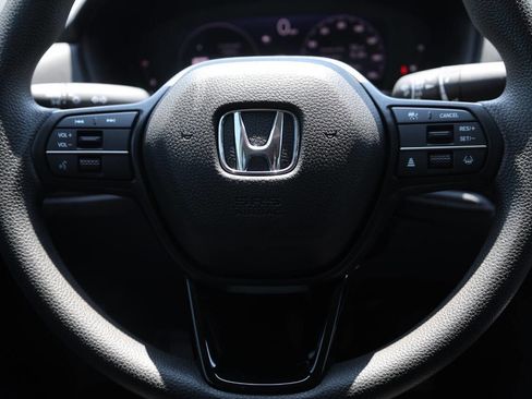 Used 2023 Honda Accord EX image 18