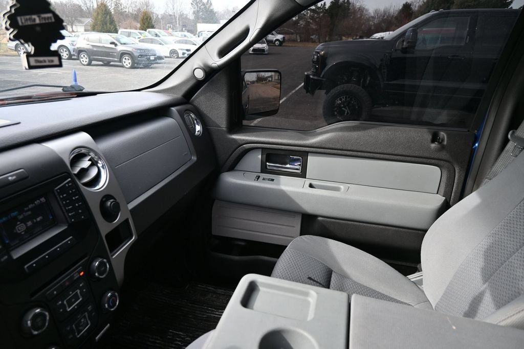 Used 2013 Ford F150 XLT w/ XLT Chrome Pkg AWD/4WD image 21