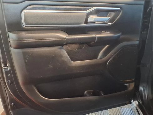 Used 2019 RAM 1500 Big Horn AWD/4WD image 14