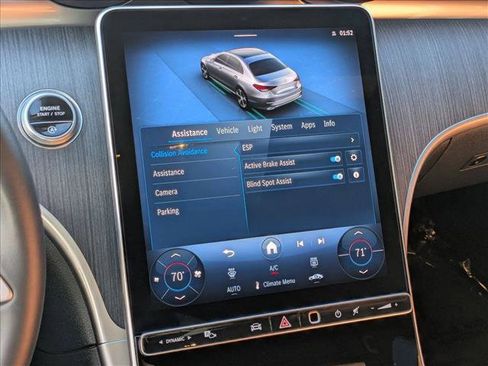 Used 2025 Mercedes-Benz C 300 Sedan image 13