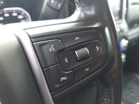 Used 2020 GMC Sierra 1500 SLE w/ SLE Value Package image 17