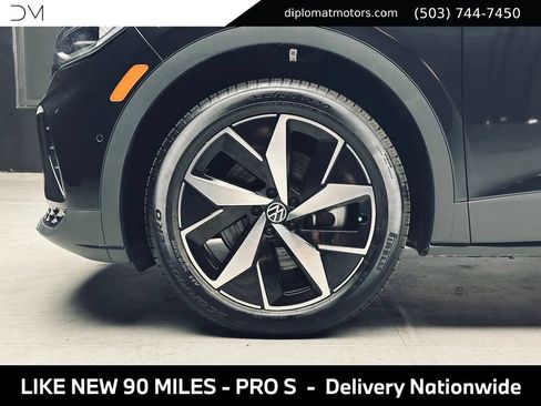 Used 2024 Volkswagen ID.4 Pro S AWD/4WD image 37