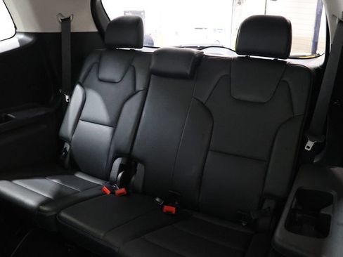 Used 2025 Kia Telluride S AWD/4WD image 34
