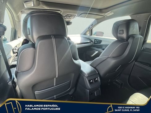 Used 2025 Cadillac Optiq Sport 2 w/ LPO, Floor Liner Package AWD/4WD image 26
