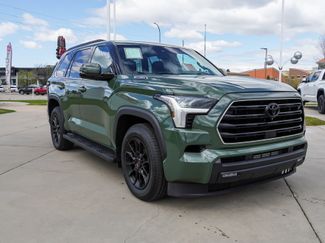 Certified 2023 Toyota Sequoia SR5 AWD/4WD video 2