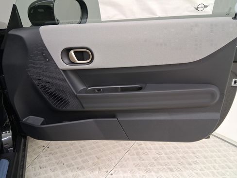 New 2026 MINI Cooper 2-Door Hardtop FWD image 27