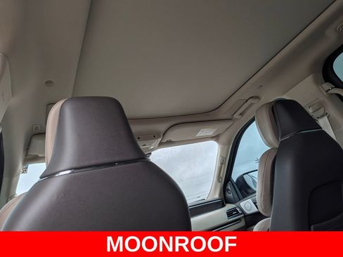 Used 2024 Lincoln Navigator L Reserve AWD/4WD image 15