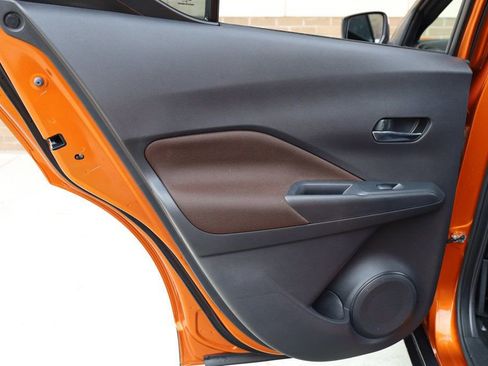 Used 2023 Nissan Kicks SR image 16