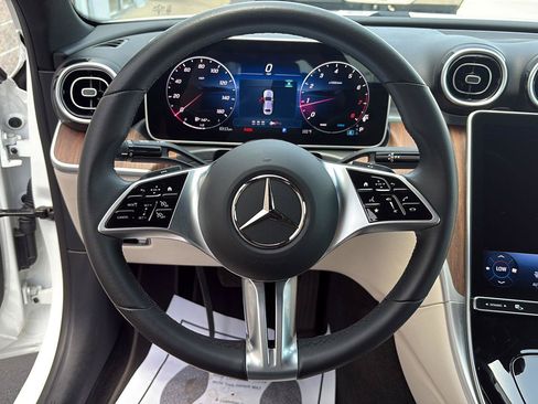 Used 2025 Mercedes-Benz C 300 4MATIC Sedan image 8