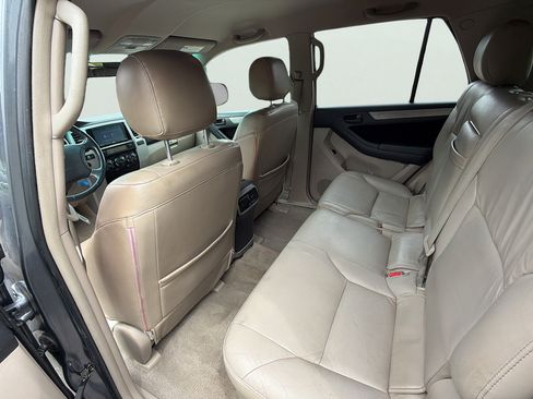 Used 2006 Toyota 4Runner SR5 RWD image 11