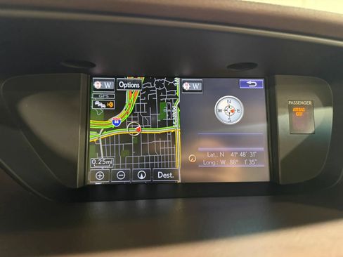 Used 2016 Lexus ES 350 w/ Luxury Package w/Wood Trim FWD image 17