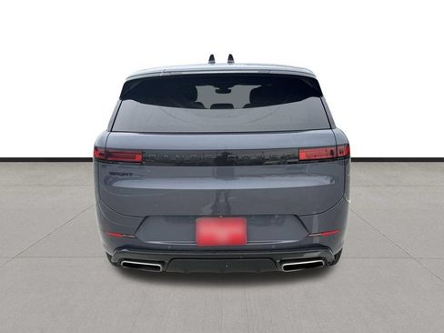Used 2024 Land Rover Range Rover Sport Dynamic SE AWD/4WD image 6