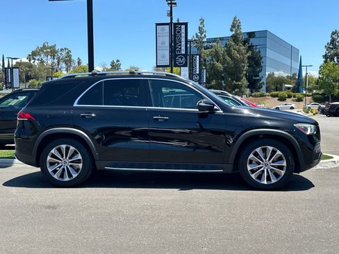 Used 2020 Mercedes-Benz GLE 350 4MATIC image 2