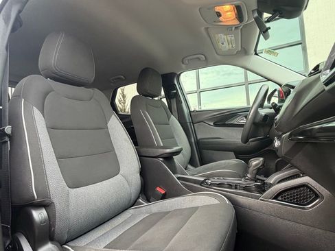 Used 2021 Chevrolet TrailBlazer LT image 21