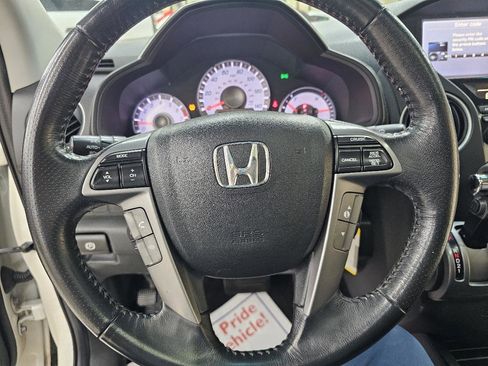 Used 2013 Honda Pilot Touring image 29