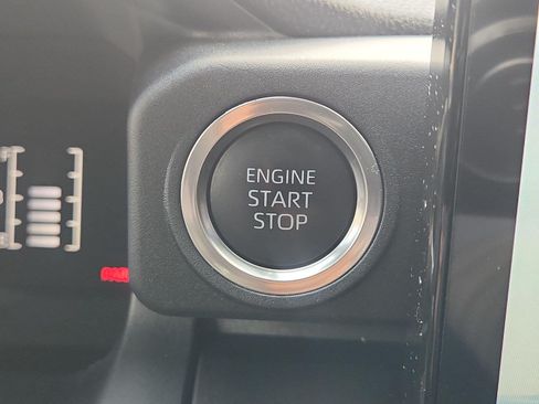 Used 2026 Toyota 4Runner SR5 RWD image 16