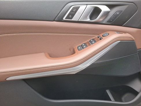 Certified 2022 BMW X5 xDrive40i image 7