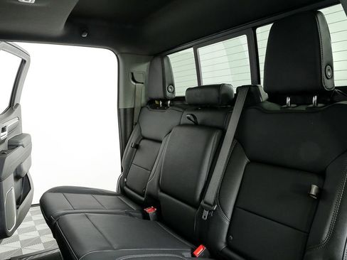 New 2026 GMC Sierra 1500 SLT w/ SLT Convenience Package image 21