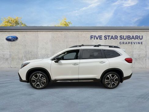 Used 2025 Subaru Ascent Touring AWD/4WD image 5