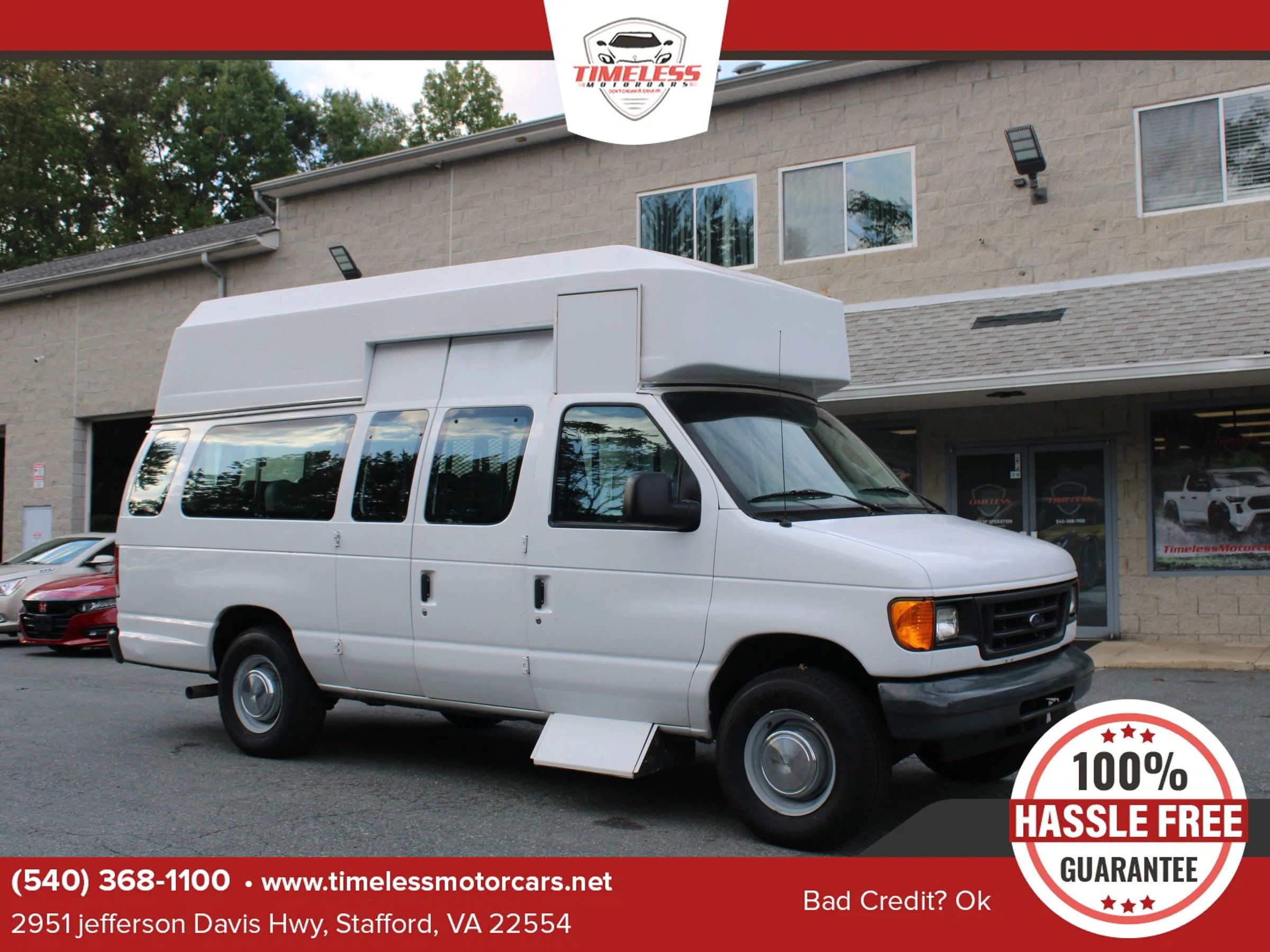 Used 2006 Ford E-350 and Econoline 350 Extended Super Duty RWD image 1