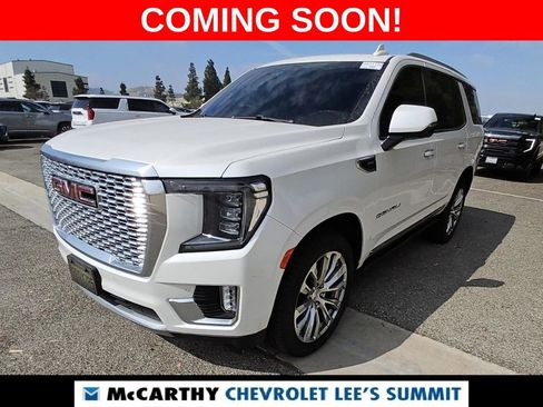 Used 2022 GMC Yukon Denali AWD/4WD image 1
