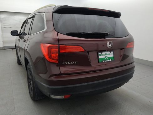 Used 2016 Honda Pilot EX image 5