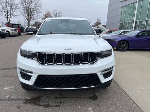 New 2024 Jeep Grand Cherokee Limited 4xe AWD/4WD image 2