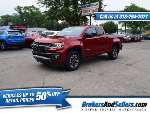 Used 2021 Chevrolet Colorado Z71 AWD/4WD image 1