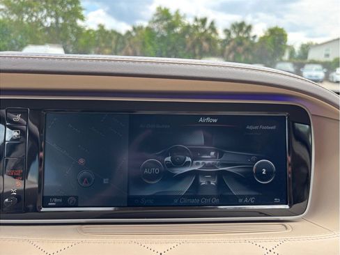 Used 2015 Mercedes-Benz S 63 AMG 4MATIC Sedan image 35