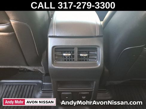 Used 2020 Ford Edge Titanium AWD/4WD image 31