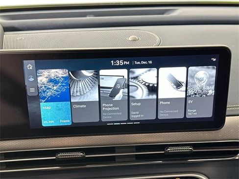 Used 2023 Genesis GV60 Performance image 13